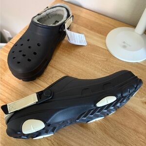 CROCS Black and Gray All Terrain Lined Clogs, Men’s Size 11, NWT, Velcro Strap